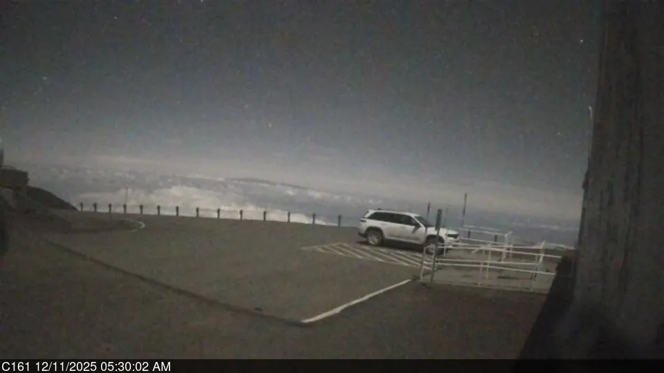 IRTF Bunker C161 WaimeaCamNW - N