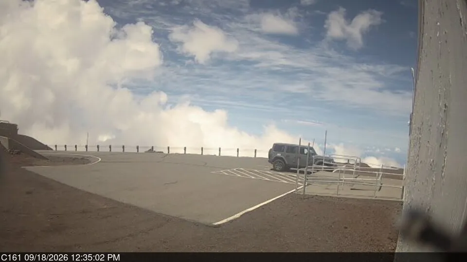 IRTF Bunker C161 WaimeaCamNW - Latest Snapshot